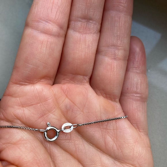 NWOT Silver 925 Heart Shape Zirconia Stone Pendant - Picture 5 of 5